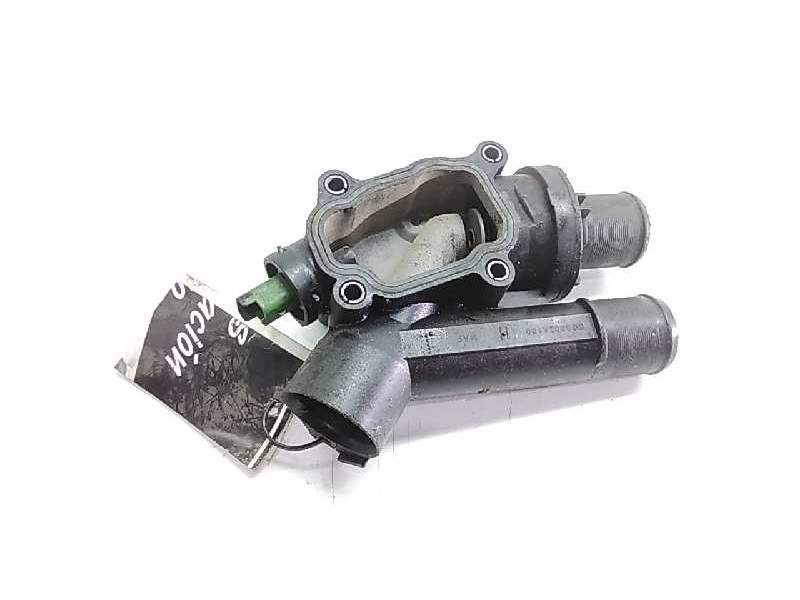 Recambio de caja termostato para land rover freelander (lr2) td4 s referencia OEM IAM 9657182080  