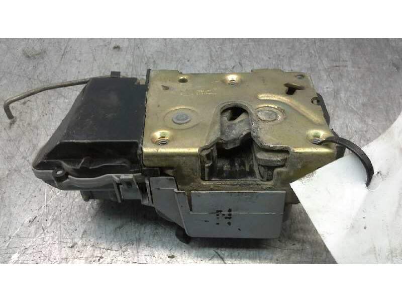 Recambio de cerradura puerta delantera derecha para peugeot 306 berlina 3/5 puertas (s1) style referencia OEM IAM   