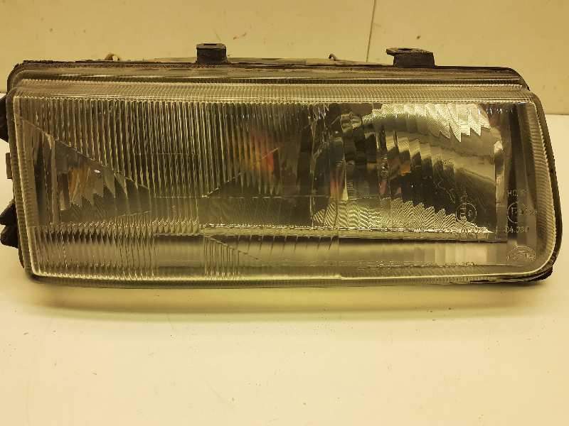 Recambio de faro derecho para seat toledo (1l) base referencia OEM IAM   