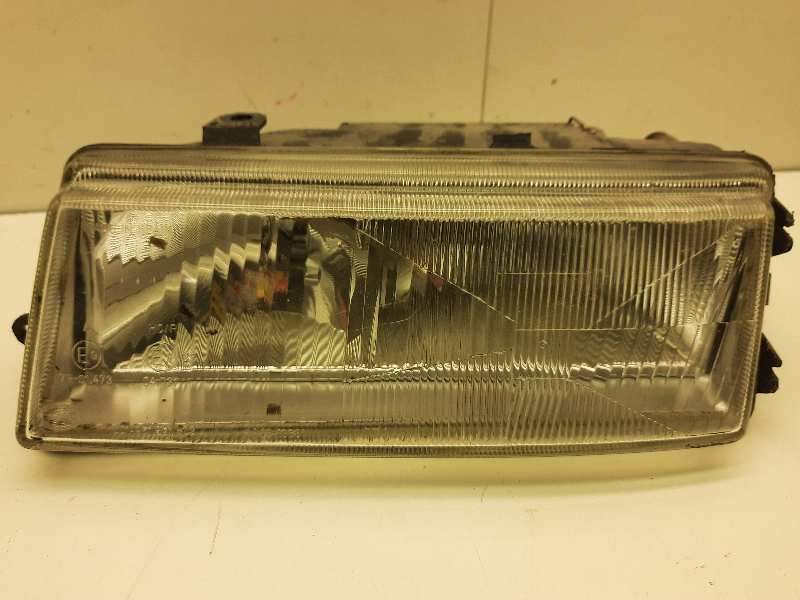 Recambio de faro izquierdo para seat toledo (1l) base referencia OEM IAM   