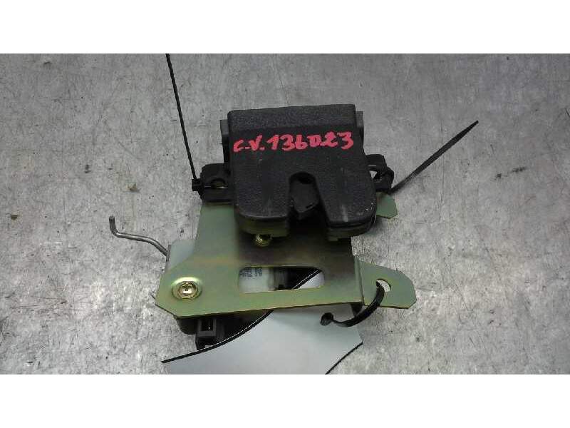 Recambio de cerradura maletero / porton para volkswagen touareg (7la) tdi r5 referencia OEM IAM 7L6827505D  
