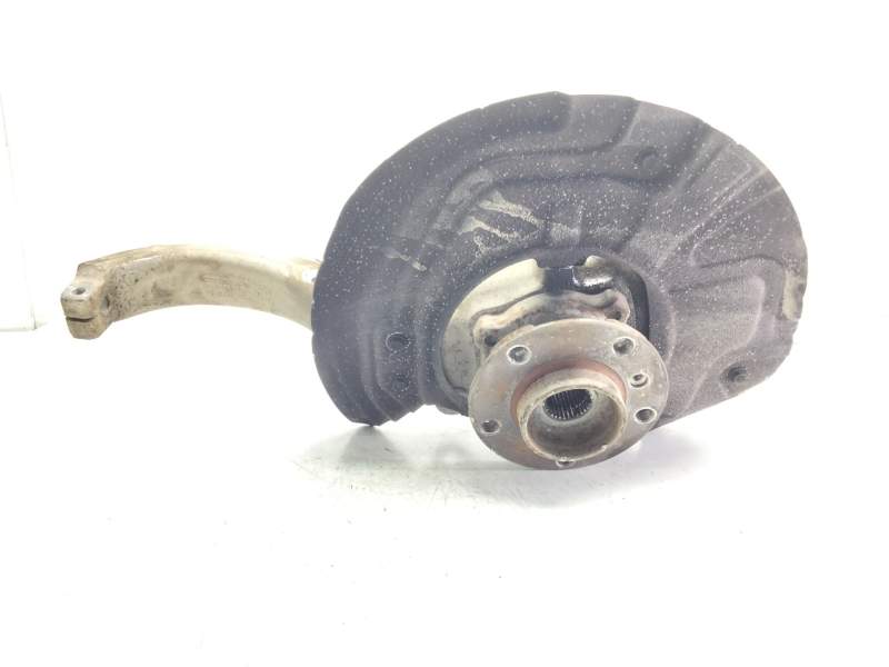 Recambio de mangueta delantera derecha para bmw x5 (e70) 3.0d referencia OEM IAM 6773784  