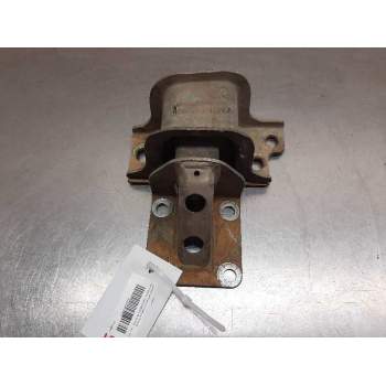 SOPORTE MOTOR IZQUIERDO SUPERIOR 