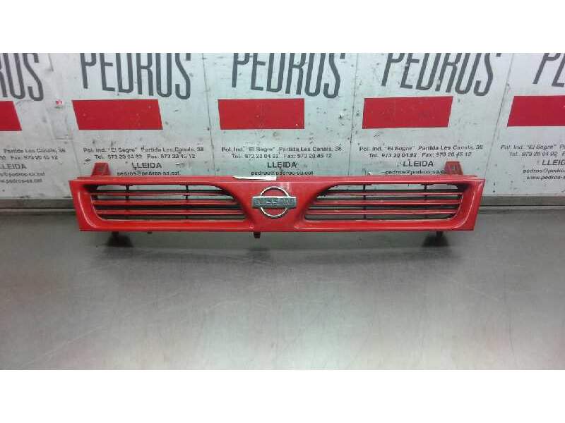 Recambio de rejilla delantera para nissan sunny berlina (n14) lx referencia OEM IAM 6231050C26  