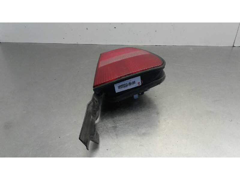 Recambio de piloto trasero derecho para lancia delta 1.6 i.e. le referencia OEM IAM 46521177 29390214 