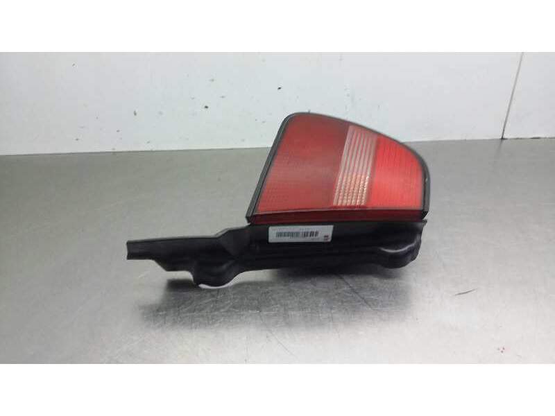 Recambio de piloto trasero izquierdo para lancia delta 1.6 i.e. le referencia OEM IAM 46521178 29390114 0007798158