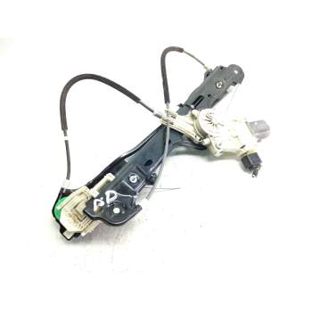 Recambio de elevalunas delantero derecho para bmw serie 1 berlina (e81/e87) 118d referencia OEM IAM 7067796  