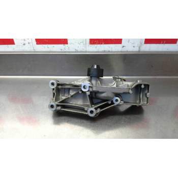 Recambio de soporte alternador para renault trafic caja cerrada dci cat referencia OEM IAM M9R786  106255