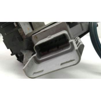 Recambio de cerradura puerta trasera derecha para citroën c4 berlina cool referencia OEM IAM 9686733780  