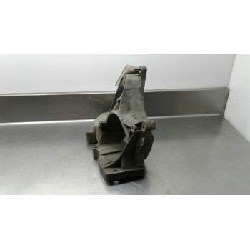 Recambio de soporte alternador para renault megane i coupe fase 2 (da..) 1.9 dti diesel cat referencia OEM IAM 7700113557 200727