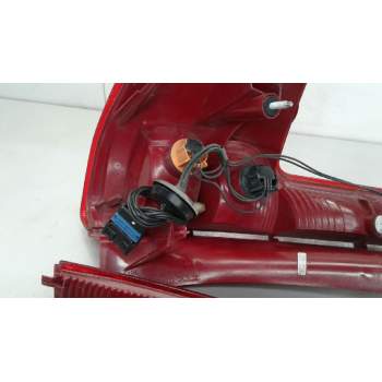 Recambio de piloto trasero derecho para citroën c4 berlina cool referencia OEM IAM 965586398001 79998D 
