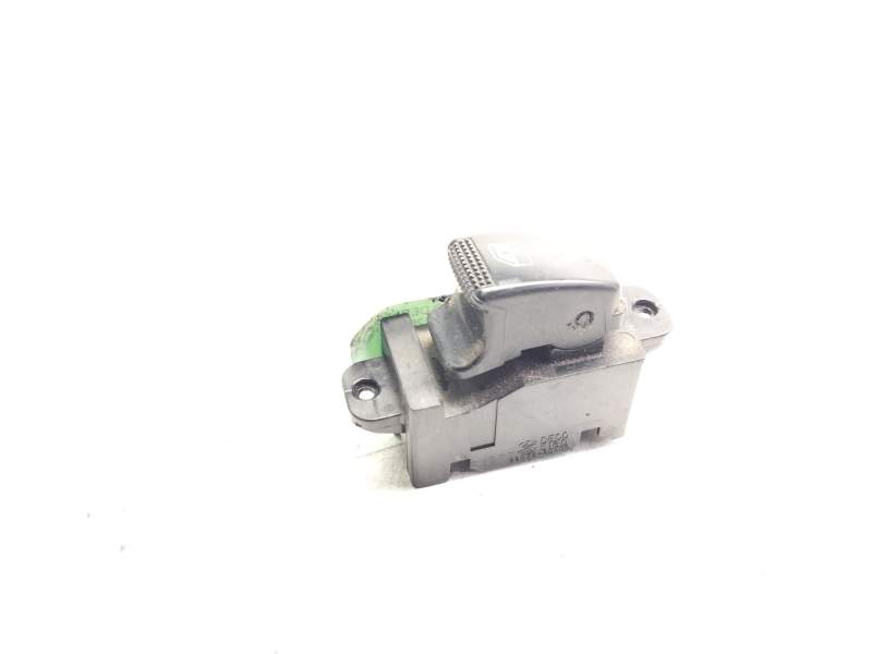 Recambio de mando elevalunas delantero derecho para hyundai sonata (y4) 2.0i 16v gls (2002) referencia OEM IAM 935782D000  