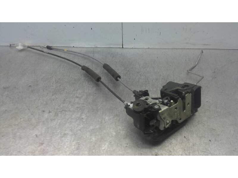 Recambio de cerradura puerta trasera derecha para chevrolet spark lt referencia OEM IAM   