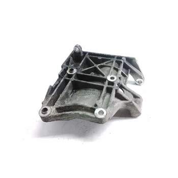 Recambio de soporte alternador para ssangyong kyron 2.0 referencia OEM IAM A6651550335  