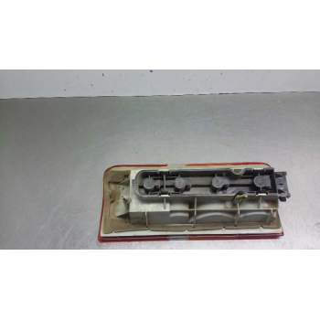 Recambio de piloto trasero derecho para ford fiesta berl./courier surf referencia OEM IAM 37474128D 7070864 