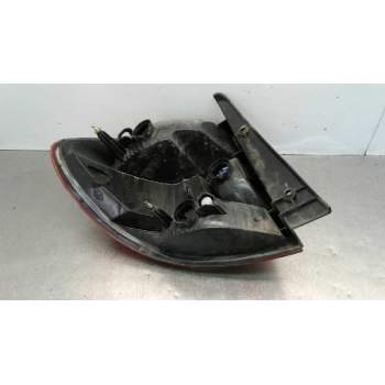Recambio de piloto trasero derecho para kia rio rs paket s berlina (5-ptas.) referencia OEM IAM 92402FD070  
