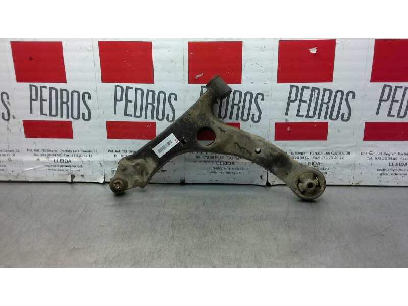 Recambio de brazo suspension inferior delantero izquierdo para toyota avensis berlina (t25) 1.8 sol berlina (5-ptas) referencia 