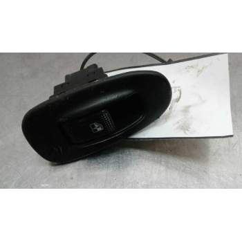Recambio de mando elevalunas trasero izquierdo para kia shuma ii 1.6 ls 4 berlina referencia OEM IAM 0K2N266360  