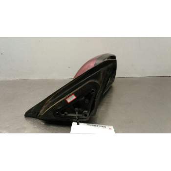 Recambio de retrovisor derecho para kia shuma ii 1.6 ls 4 berlina referencia OEM IAM 1K2AC69120XX  