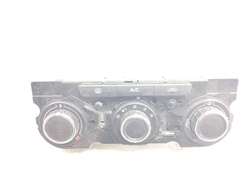 Recambio de mando calefaccion aire acondicionado para skoda yeti referencia OEM IAM 3T0820047AK  