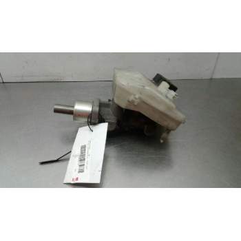 Recambio de bomba freno para peugeot 206 berlina x-line referencia OEM IAM 4601F8  