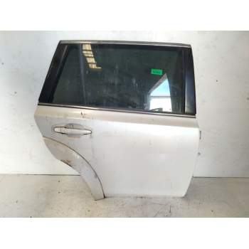 Recambio de puerta trasera derecha para subaru legacy kombi/outback b14 premium referencia OEM IAM   