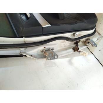 Recambio de puerta trasera derecha para subaru legacy kombi/outback b14 premium referencia OEM IAM   