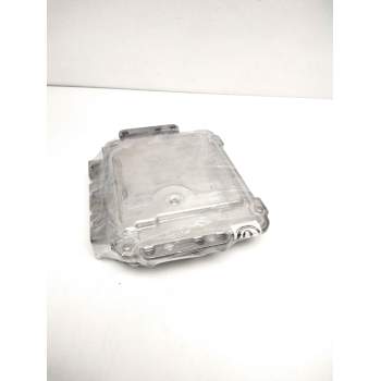 Recambio de centralita motor uce para renault scenic ii luxe privilege referencia OEM IAM 0281011275 8200305678 8200269879