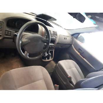 kia carnival ii del año 2002