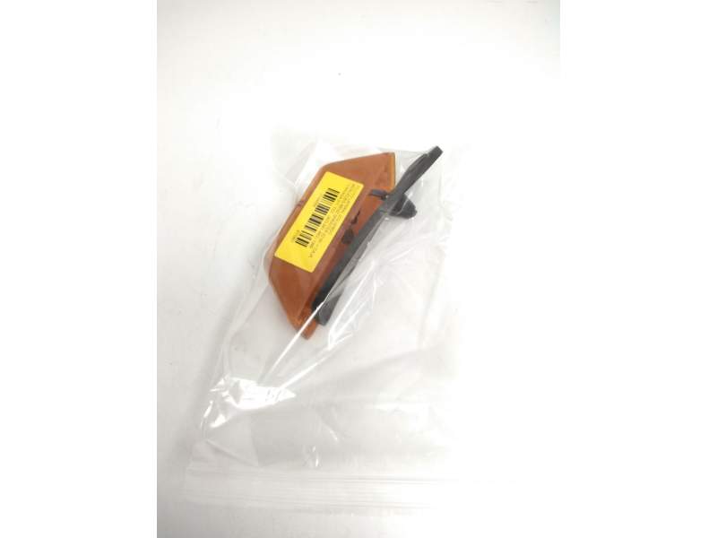 Recambio de piloto lateral izquierdo para mercedes-benz sprinter 02.00  caja cerrada 311 cdi (903.661-662) referencia OEM IAM 14
