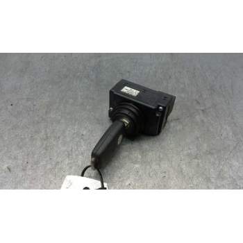 CONMUTADOR DE ARRANQUE 3D0905865 E 