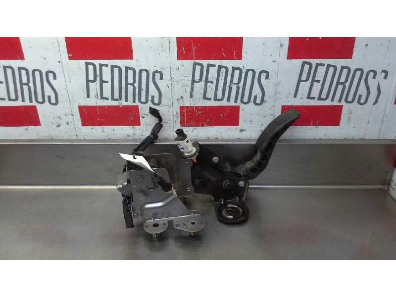 Recambio de pedal acelerador para renault megane iii berlina 5 p dynamique referencia OEM IAM 180020022R  