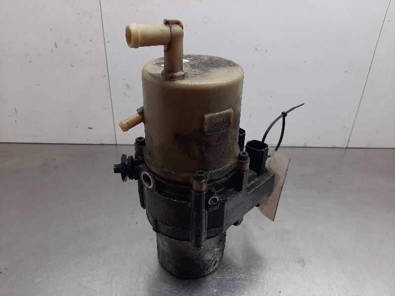 Recambio de bomba direccion electrica hidraulica para mazda 3 berlina (bk) 1.6 crdt active referencia OEM IAM 03T50082  