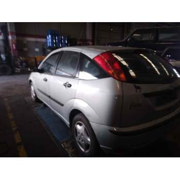 ford focus berlina (cak) del año 2004