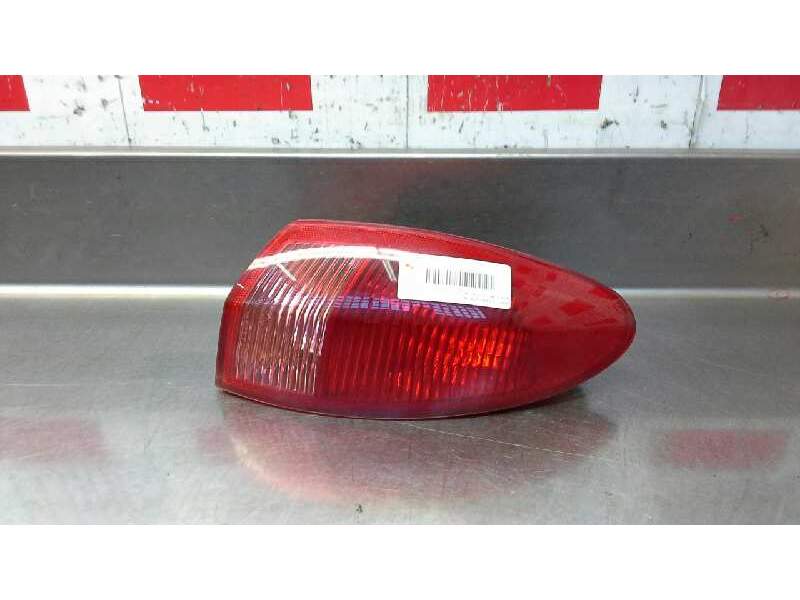 Recambio de piloto trasero derecho para alfa romeo 147 (190) 1.9 jtd cat referencia OEM IAM 46556347  
