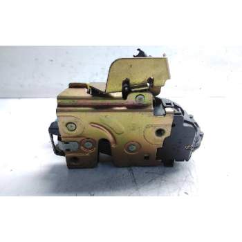 CERRADURA PUERTA TRASERA IZQUIERDA 4B0839015G 