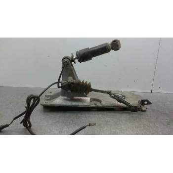 Recambio de soporte cabina trasero derecho para renault magnum 480 referencia OEM IAM   