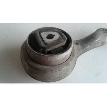 Recambio de brazo suspension inferior delantero derecho para bmw serie 1 berlina (e81/e87) 118d referencia OEM IAM   