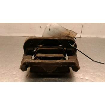 Recambio de pinza freno delantera derecha para bmw serie 1 berlina (e81/e87) 118d referencia OEM IAM 3019B16  