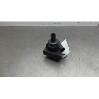 Recambio de bomba agua electrica para volvo v40 kinetic referencia OEM IAM   
