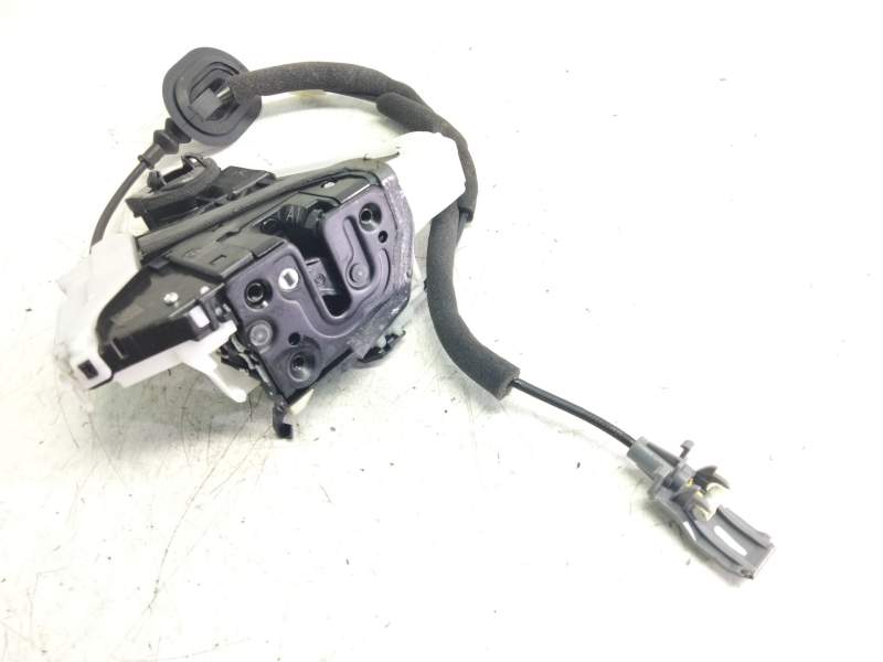 Recambio de cerradura puerta delantera derecha para renault arkana e-tech 1.6 hybrid referencia OEM IAM 805029736R  