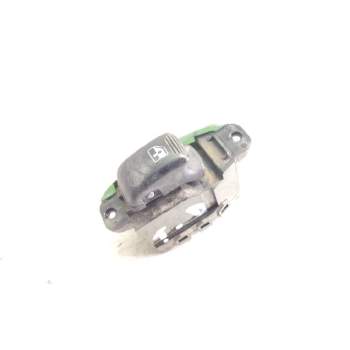 Recambio de mando elevalunas trasero derecho para hyundai santa fe (sm) 2.0 gls crdi referencia OEM IAM 9358026100  