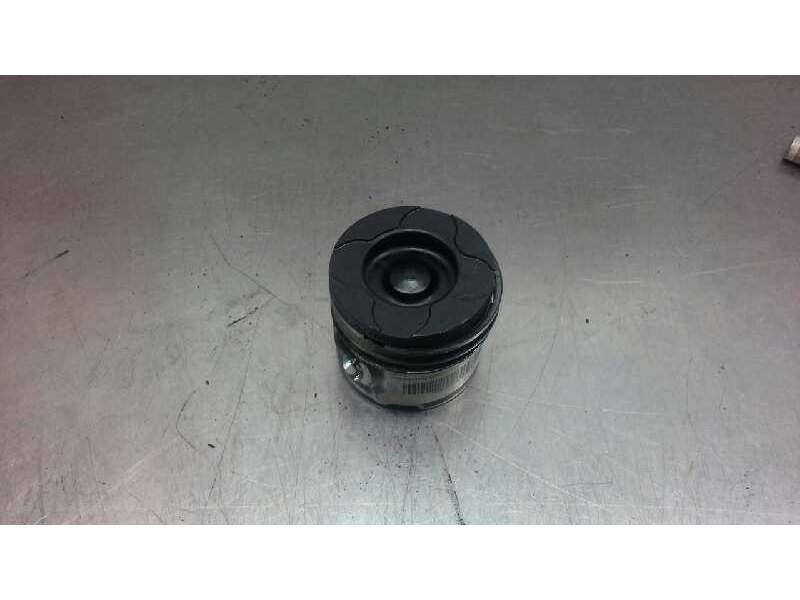 Recambio de piston para citroën xsara picasso 1.6 hdi 90 lx plus referencia OEM IAM   
