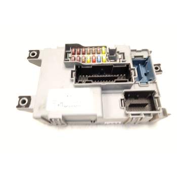 CAJA FUSIBLES 00520321540 