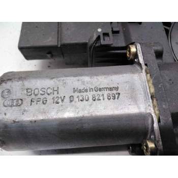 Recambio de motor elevalunas trasero izquierdo para volkswagen passat berlina (3b3) referencia OEM IAM 0130821697  