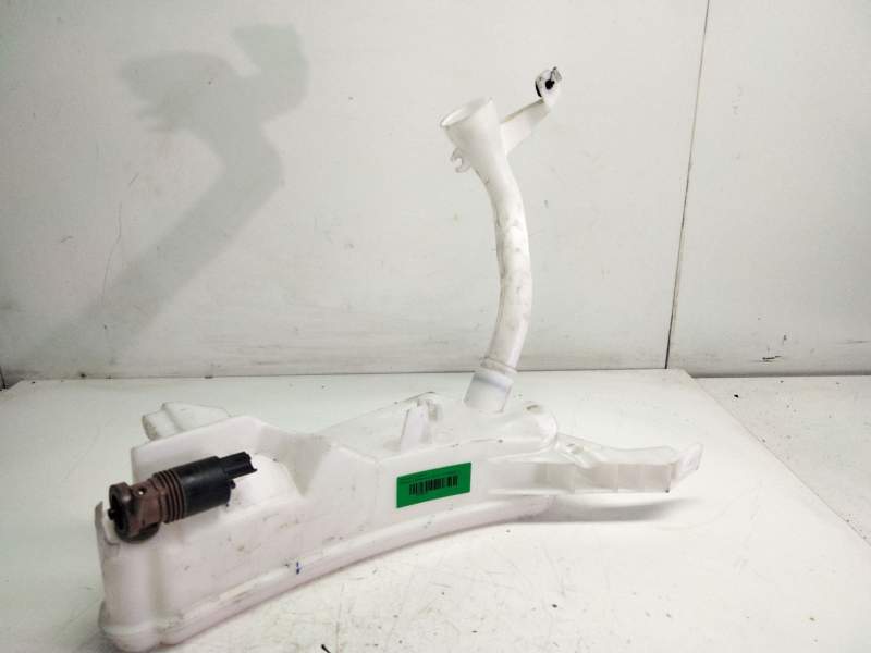 Recambio de deposito limpia para renault arkana e-tech 1.6 hybrid referencia OEM IAM 21052501  