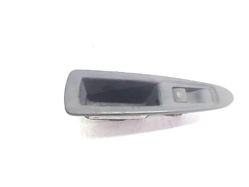 Recambio de mando elevalunas trasero izquierdo para citroën c4 berlina vtr plus referencia OEM IAM 9650912777  