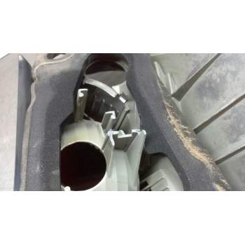 Recambio de piloto trasero izquierdo para bmw x3 (e83) 2.0d referencia OEM IAM 63213420203  