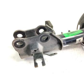 Recambio de amortiguador delantero derecho para mazda cx-5 2.0 cat referencia OEM IAM 70219715  