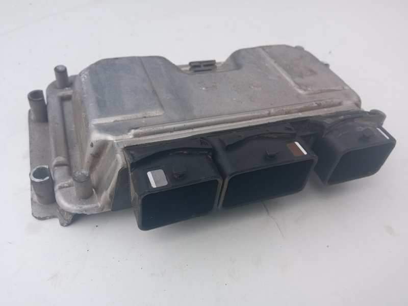 Recambio de centralita motor uce para citroën xsara picasso 1.6 básico referencia OEM IAM 9637839580 0261206633 26FM1013